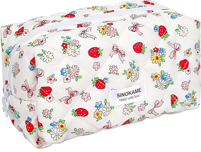 Quilted Makeup Bag, Handmade Strawberry Cosmetic Bag Pencil Case Coquette Aesthetic Floral Makeup Organizer Bag, Travel Skincare Toiletry Brushes Organizer(White Berries)
