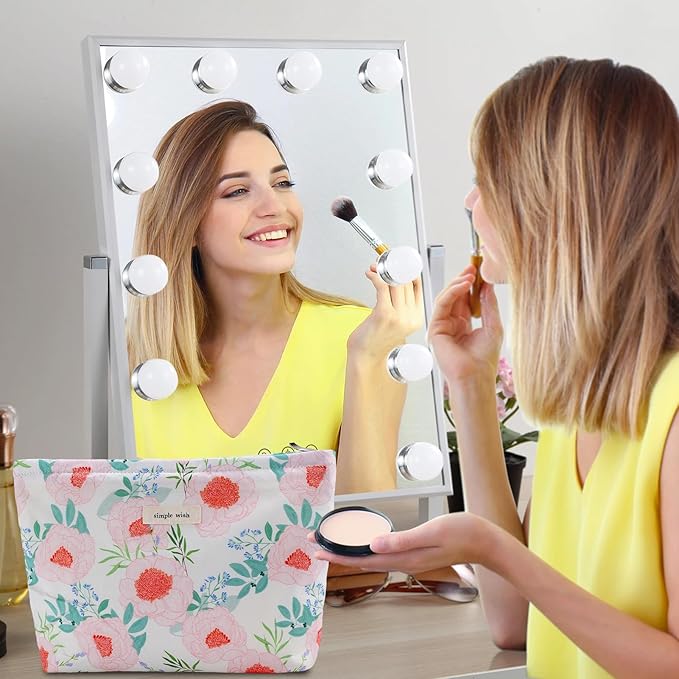 Flower Makeup Bag Travel Large Floral Cosmetic Bags Cute Makeup Pouch Zipper Cosmetic Pouch for Purse Aesthetic Make up Organizer Bag Portable Toiletry Bag for Women Girls Her Female