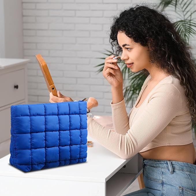 Hillban Puffy Quilted Makeup Bag Quilted Cosmetic Bag Cute Puffer Toiletry Checkered Pouch Aesthetic Travel Makeup Brushes Organizer(Blue,Classic)