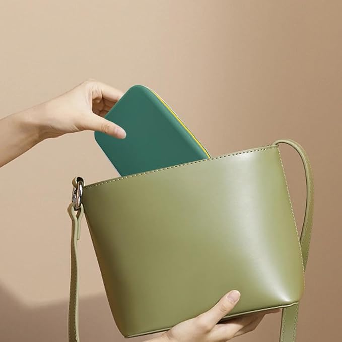 Silicone Large Makeup Bag, Travel Toiletry Bag For Women Big Makeup Bag Organizer Portable Cosmetic Bag Zipper Pouch Purse Waterproof Makeup Storage Bag (Medium Green)
