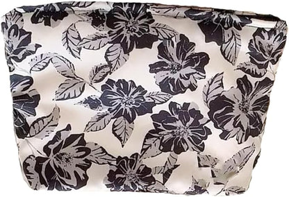 SxoSyo Cosmetic Bags for Women Makeup Bag Large Capacity Purse Travel Toiletry Zipper Storage Pouch Make up Brushes Organizer for Gifts (maple leaf, Black)