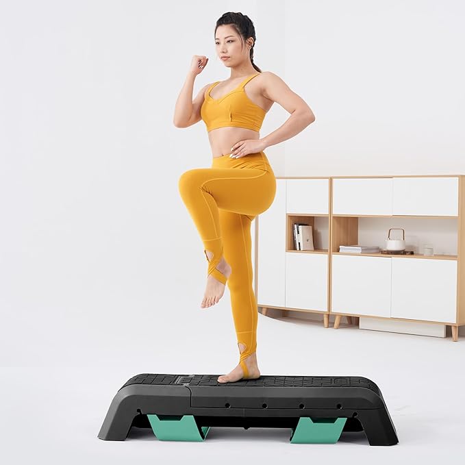 leikefitness Multifunctional Aerobic Deck with Cord Workout Platform