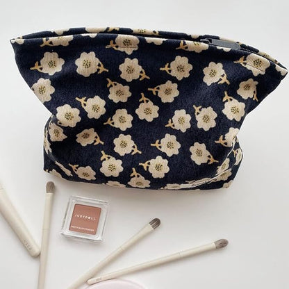 Cosmetic Bags for Women Makeup Bag Large Capacity Purse Travel Toiletry Zipper Storage Pouch Make up Brushes Organizer for Gifts (Black, Flower)