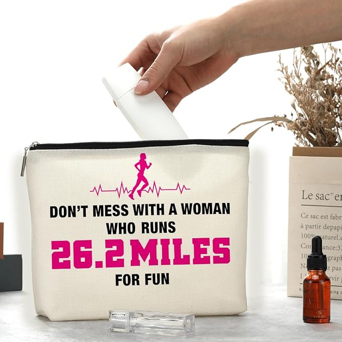 Decohim Inspirational Makeup Bag Cosmetic Bag Travel Pouch Marathon Runner Gifts for Women Birthday Christmas Graduation Gifts for Running Lover Runner Friend Bestie Don't Mess With A Woman
