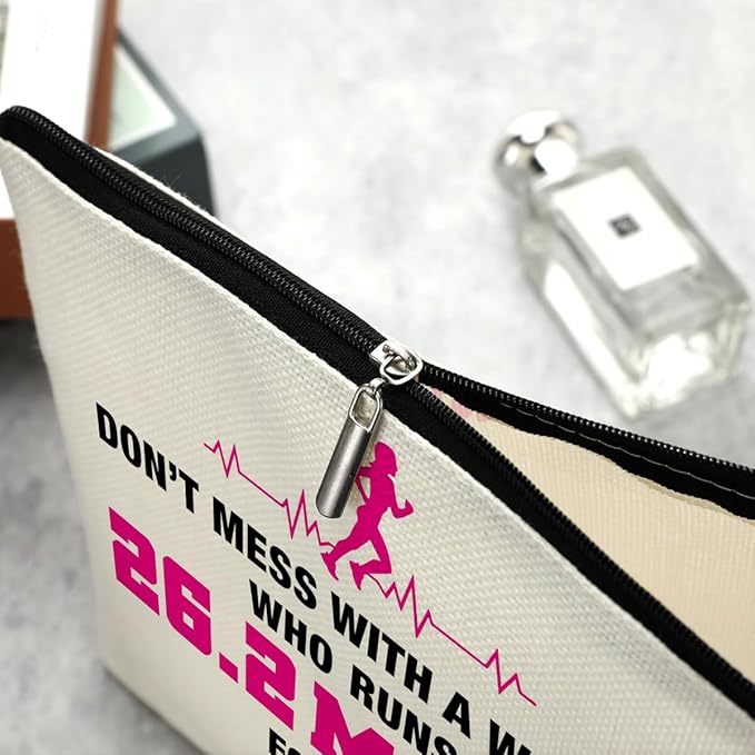 Decohim Inspirational Makeup Bag Cosmetic Bag Travel Pouch Marathon Runner Gifts for Women Birthday Christmas Graduation Gifts for Running Lover Runner Friend Bestie Don't Mess With A Woman