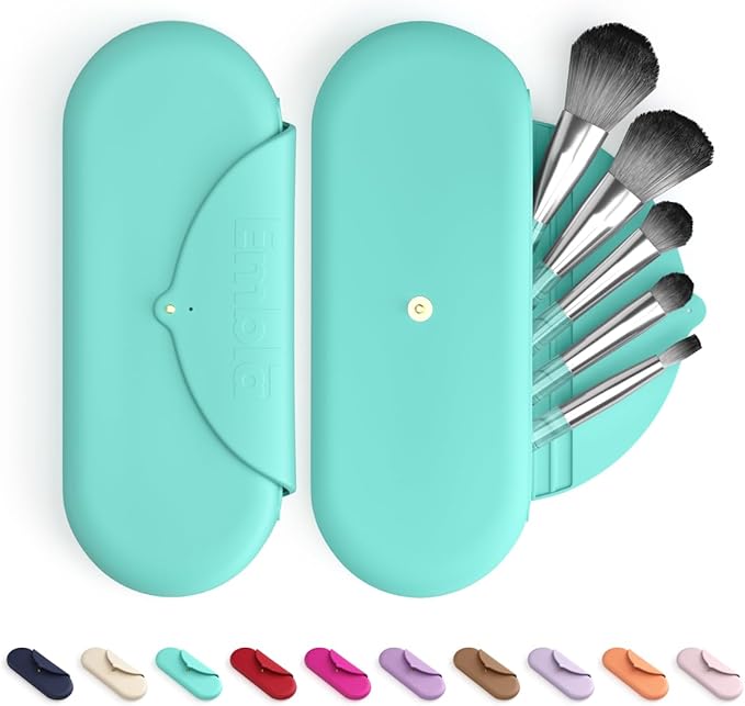 Embla Makeup Brush Holder Travel Cosmetic Case Pouch, Soft Silicone Cosmetic Bag Make Up Brushes Holder with Secure Snap Closure, Travel Makeup Brush Case, Cotton Candy