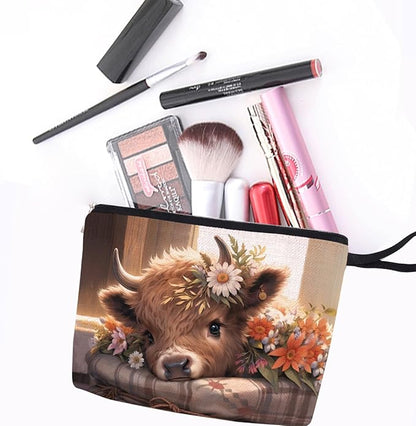 Western Makeup Bag Cow Stuff Country Stuff Cow Gifts Western Gifts for Women Country Girls Cowgirl Gifts Cute Cosmetic Bag Zipper Pouch Western Stuff Floral Travel Bag Graduation Birthday Gifts