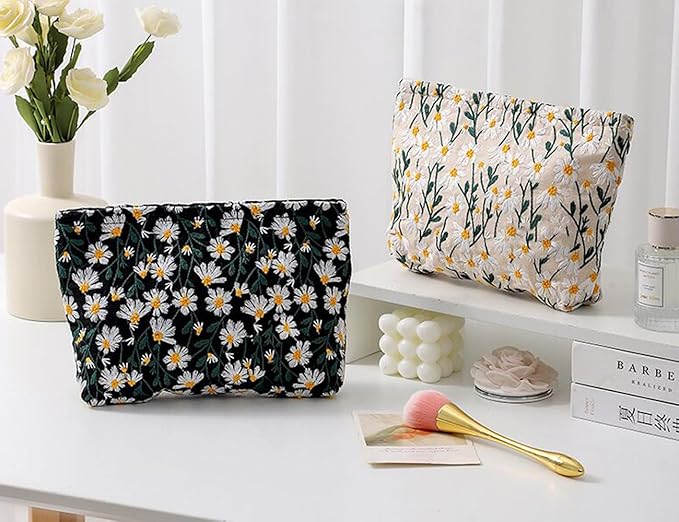 Cosmetic Bags for Women Makeup Bag Large Capacity Purse Travel Toiletry Zipper Storage Pouch Make up Brushes Organizer for Gifts (Daisy, White)