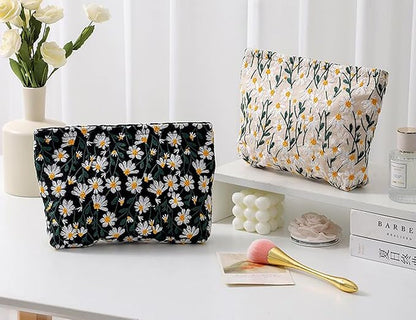 Cosmetic Bags for Women Makeup Bag Large Capacity Purse Travel Toiletry Zipper Storage Pouch Make up Brushes Organizer for Gifts (Daisy, White)