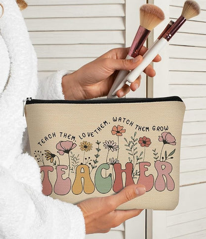 Teacher Appreciation Gifts, Thank You Teacher Gift Vintage Wildflowers Floral Cosmetic Bag, 60s 70s Groovy Retro Floral Cosmetic Bag for Women