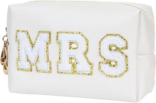 Bride Gifts MRS Patch Travel Makeup Bag Varsity Letter Cosmetic Toiletry Bag Letter Patches White Makeup PU Bag Bride Clutch Purse Waterproof Portable Zipper Organizer