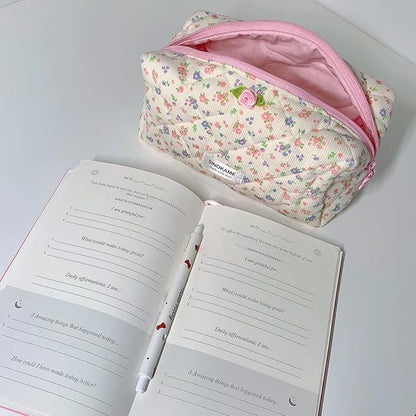 Quilted Coquette Travel Makeup Bag, Large Capacity Puffy Cotton Cosmetic Bag Toiletry Organizer for Women Reusable Washable Aesthetic Floral Pouches Handmade,Floralwhisper
