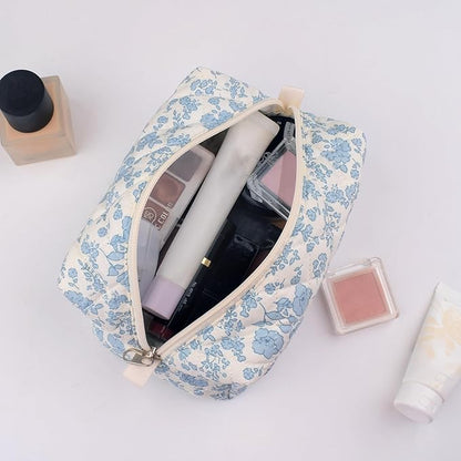 Quilted Makeup Bag,Small Travel Floral Cosmetic Bag Cute Pouch,Cotton Makeup Brushes Storage Bag for Women