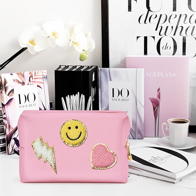 LieToi Preppy Patch Cosmetic Toiletry Bag, PU Leather Portable Waterproof Makeup Bag Smile Lightning Heart Organizer Compliant Bag Daily Travel Use Storage Purse for Women Girls (Large, Pink)