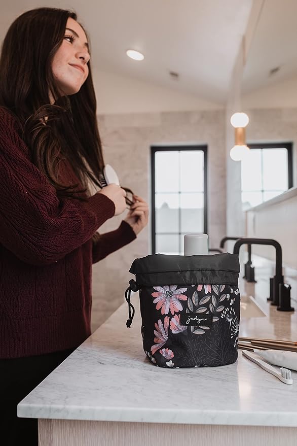 Jadyn Durable Cinch Top Makeup Organizer - Compact Travel Makeup Bag - 7 Interior Pockets for Cosmetics - Drawstring Toiletry Travel Bag for Women - 6L Storage Capacity - (Black Floral)
