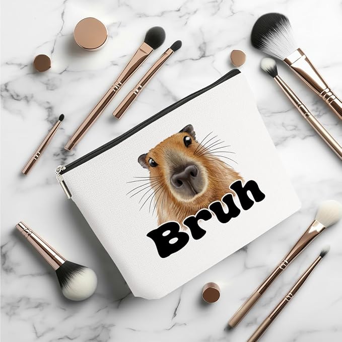 Capybara Makeup Bag, Capybara Gifts for Women, Capybara Lovers Cosmetic Bag Travel Organizer Bags Makeup Pouch, Capybara Stuff Animal Lovers Gifts for Girls Friend Sisters Christmas birthday Gifts