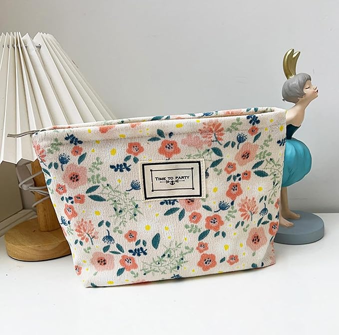 Flower Fabric Makeup Bag for Purse, Vintage Corduroy Cosmetic Pouch Bag, Portable Travel Handbag for Women Girls (Beige flowers)