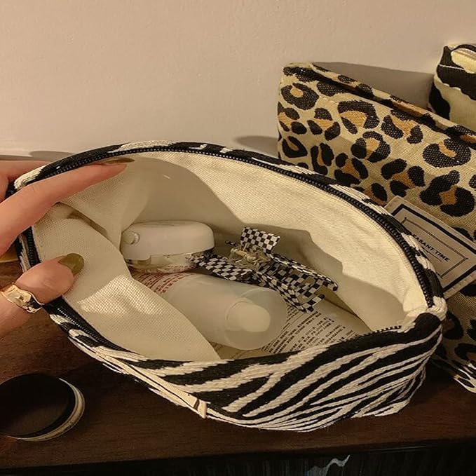 Cosmetic Bags for Women Makeup Bag Large Capacity Purse Travel Toiletry Zipper Storage Pouch Make Up Brushes Organizer for Gifts (Yellow, Leopard)