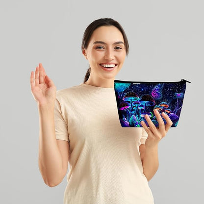 Women's Mushrooms Travel Makeup Bag Colorful Cosmetic Pouch Make Up Bags for Teens Girls Big Capacity Cosmetic Bags for Purse