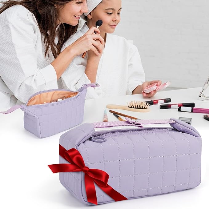Makeup Bag Travel Cosmetic Bag for Women Girls, Zipper Make Up Pouch, Water-resistant Toiletry Bag, Portable Small Makeup Bag, Cosmetic Travel Tool Pouch, Purple