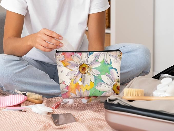 White Daisy Flowers Makeup Bag,Watercolor Botanical Flower Cosmetic Bag Best Gift Idea for Teen Girls Women,Birthday Christmas Gifts for Girls Women Daughter Sister