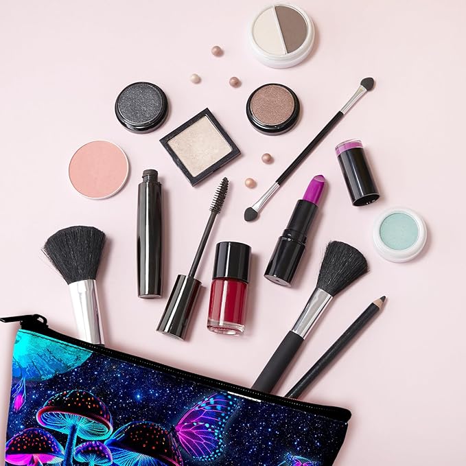 Women's Mushrooms Travel Makeup Bag Colorful Cosmetic Pouch Make Up Bags for Teens Girls Big Capacity Cosmetic Bags for Purse