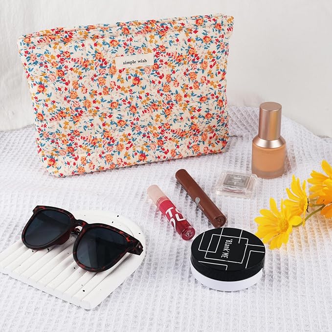 Cotton Quilted Makeup Bag for Women Coquette Floral Cosmetic Bag Cute Zipper Cloth Makeup Pouch for Purse Trendy Aesthetic Orange Flower Makeup Bag Travel Skincare Toiletry Bag Organizer