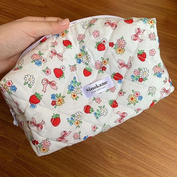 Quilted Makeup Bag, Handmade Strawberry Cosmetic Bag Pencil Case Coquette Aesthetic Floral Makeup Organizer Bag, Travel Skincare Toiletry Brushes Organizer(White Berries)