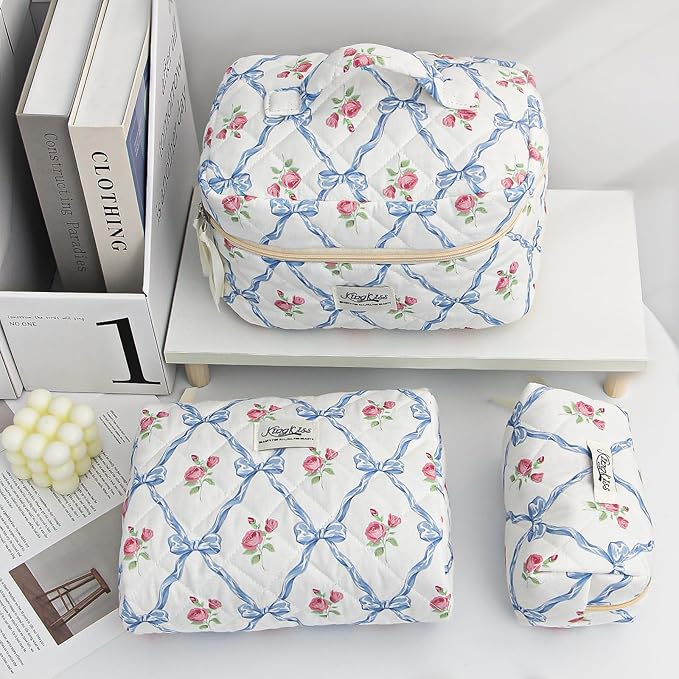 kingkiss Makeup Bag, Quilted Cosmetic Bag, Large Capacity Make Up Bag for Women, Cute Floral Storage Toiletry Bag Travel Storage Makeup Bag(Blue)
