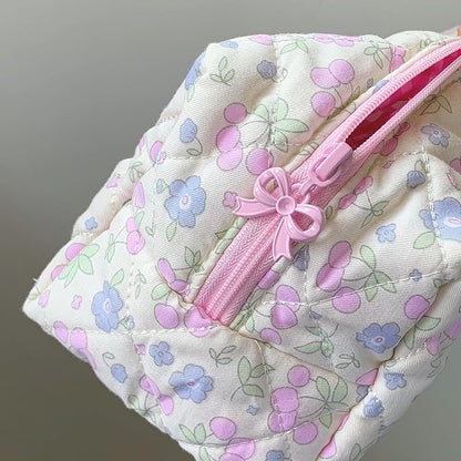Coquette Makeup Bag Cosmetic Bag for Women, Handmade Cotton Quilted Pouches Reusable Travel Toiletry Bag Organizer Brushes, Beige Flowers