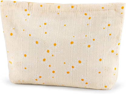 Daisy Flower Makeup Bag Travel Large Floral Cosmetic Bags for Women Cute Makeup Pouch Zipper Cosmetic Pouch for Purse Aesthetic White Makeup Organizer Bag Portable Toiletry Bag