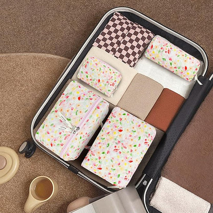 4Pcs Quilted Makeup Bag Set Cute Floral Cosmetic Bag Cotton Coquette Make up Bag Aesthetic Travel Toiletry Bag for Women Girls