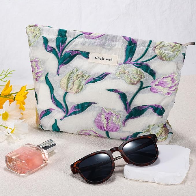 ZLFSRQ Tulip Makeup Bag Travel Cute Purple Flower Floral Cosmetic Bags for Women Large Embroidery Toiletry Pouch Zipper Cosmetic Pouch for Purse Aesthetic Makeup Organizer Bag Portable Toiletry Bags