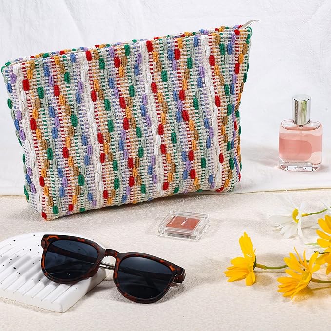 Makeup Bag Travel Large Cosmetic Bag for Women Cute Knit Makeup Pouch Zipper Cosmetic Pouch for Purse Aesthetic Colored Makeup Organizer Bag Portable Toiletry Bag Trendy Stuff